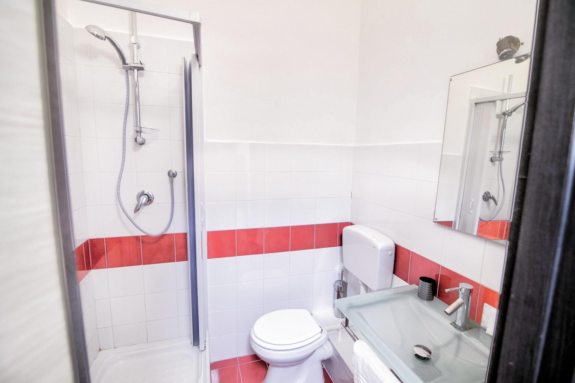 Maqueda Central Suites Палермо Екстериор снимка